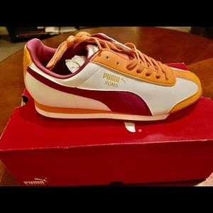Brand New Puma Sneakers! Size 4 Make an Offer